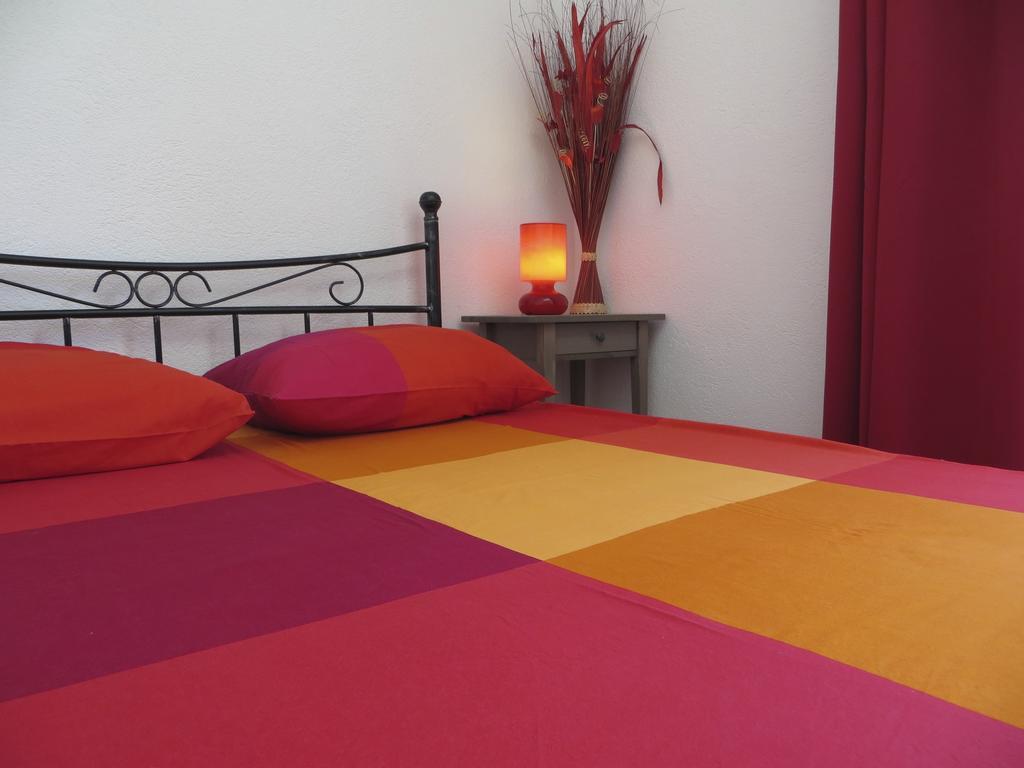 Appartement Dans Villa St Raphael Saint-Raphaël Rom bilde