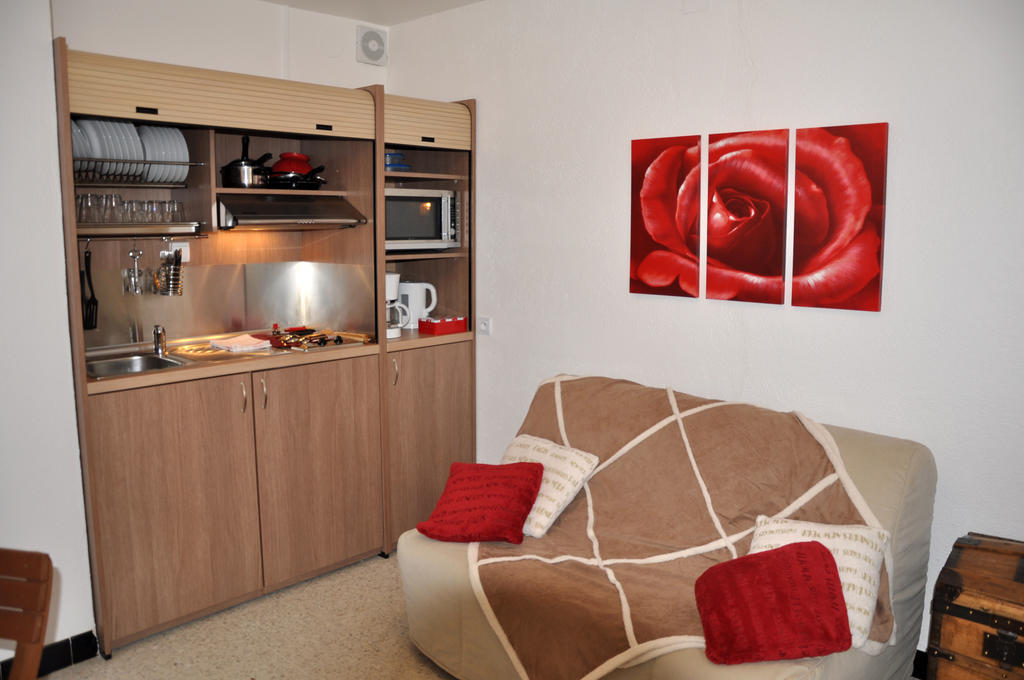 Appartement Dans Villa St Raphael Saint-Raphaël Rom bilde